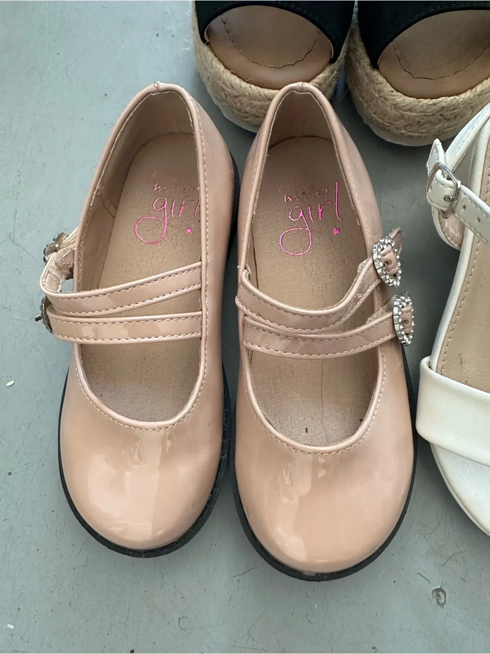 Cat & Jack cute heeled
